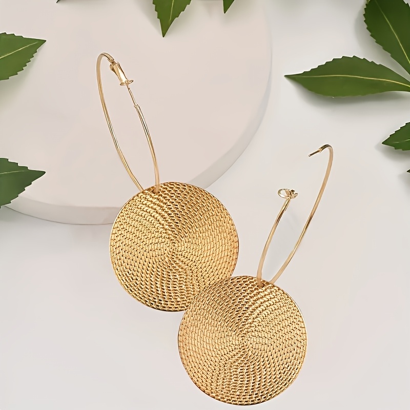 Women's Creative Geometric Spiral Pattern Hoop Earrings — Daily Style